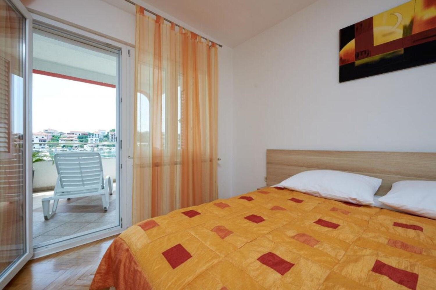 Apartments Mare - 30 M From Pebble Beach Seget Vranjica Buitenkant foto