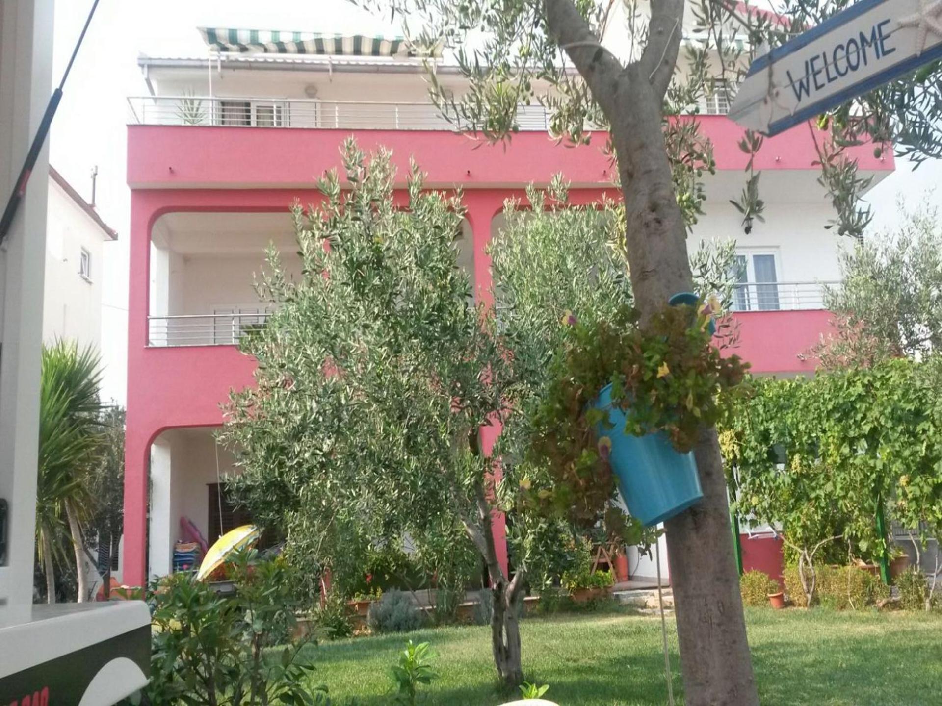 Apartments Mare - 30 M From Pebble Beach Seget Vranjica Buitenkant foto