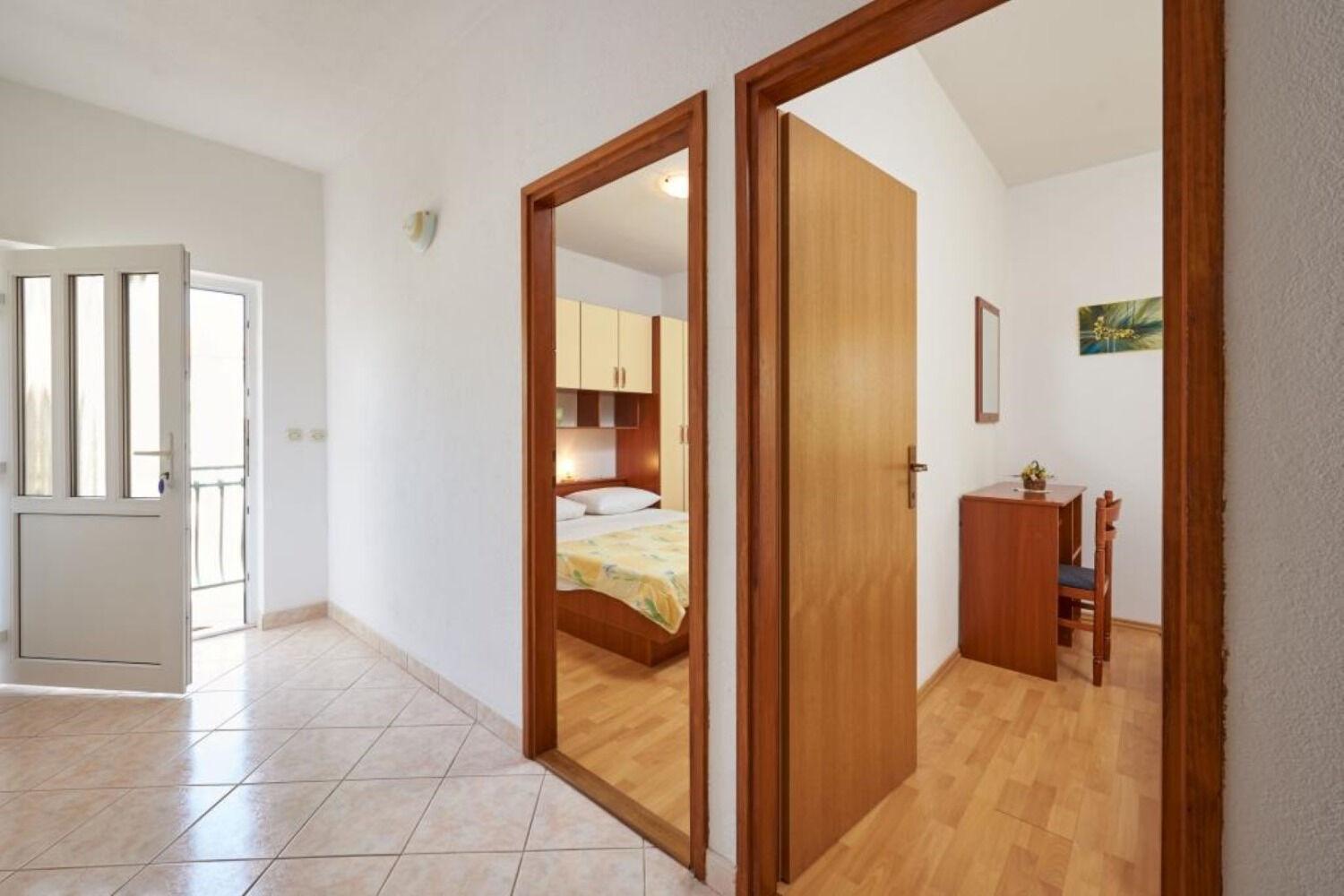 Apartments Mare - 30 M From Pebble Beach Seget Vranjica Buitenkant foto