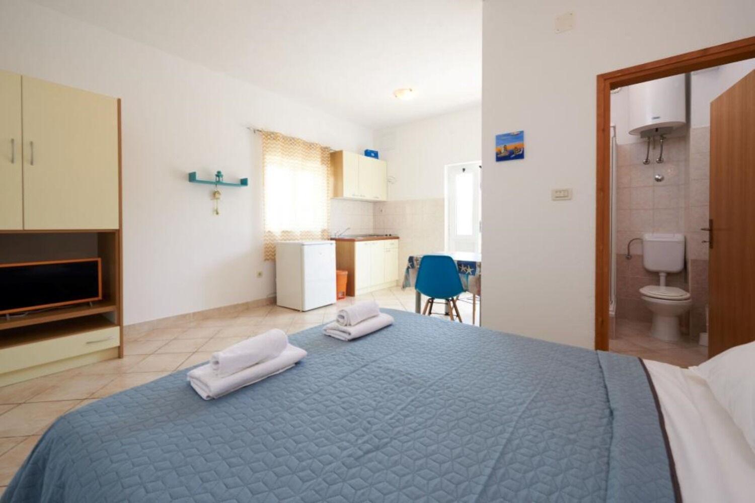 Apartments Mare - 30 M From Pebble Beach Seget Vranjica Buitenkant foto