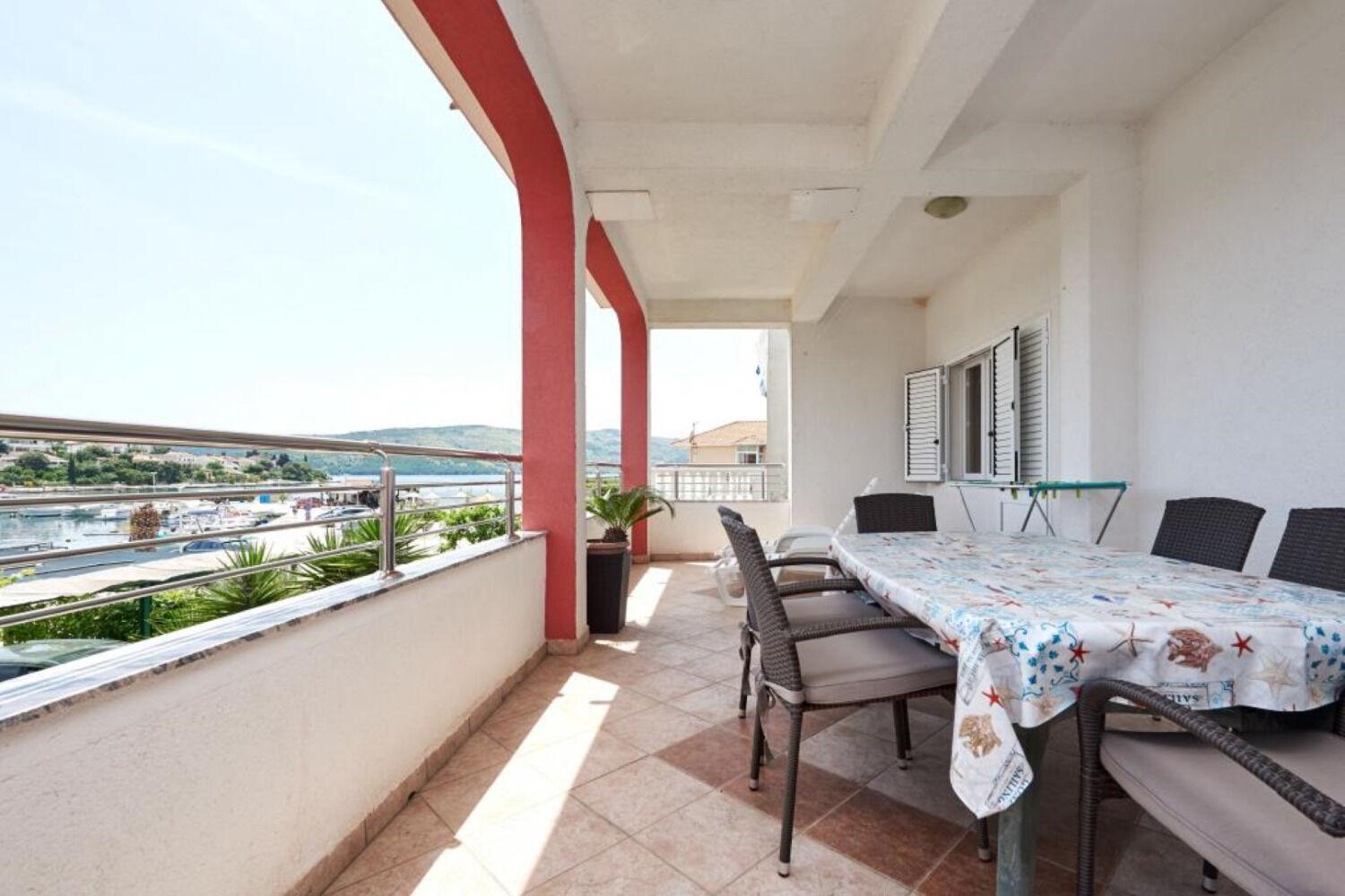 Apartments Mare - 30 M From Pebble Beach Seget Vranjica Buitenkant foto