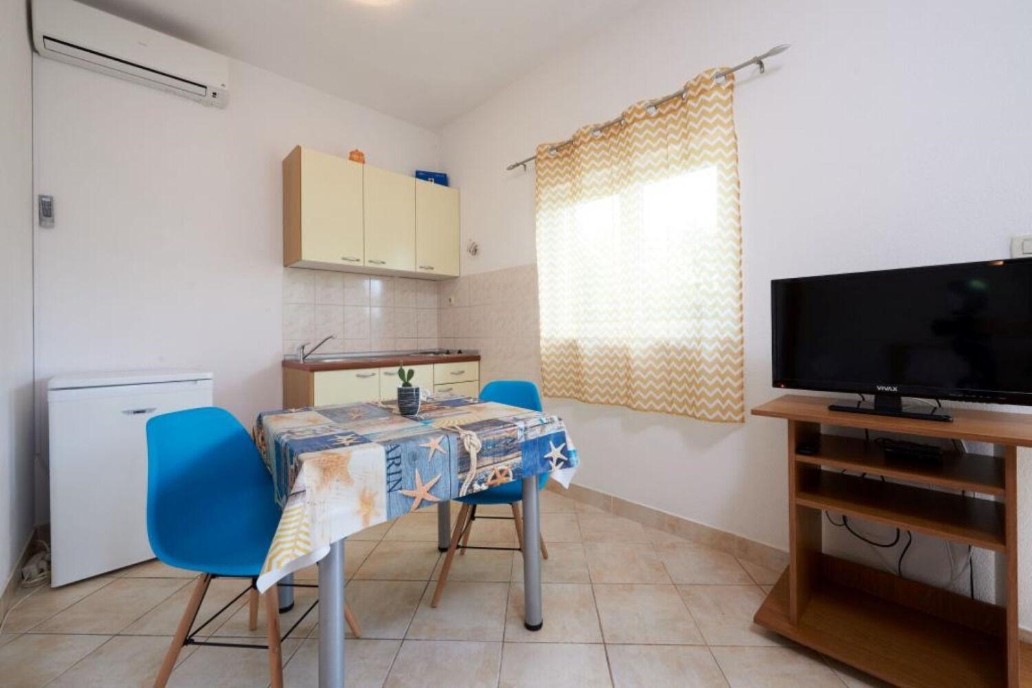 Apartments Mare - 30 M From Pebble Beach Seget Vranjica Buitenkant foto