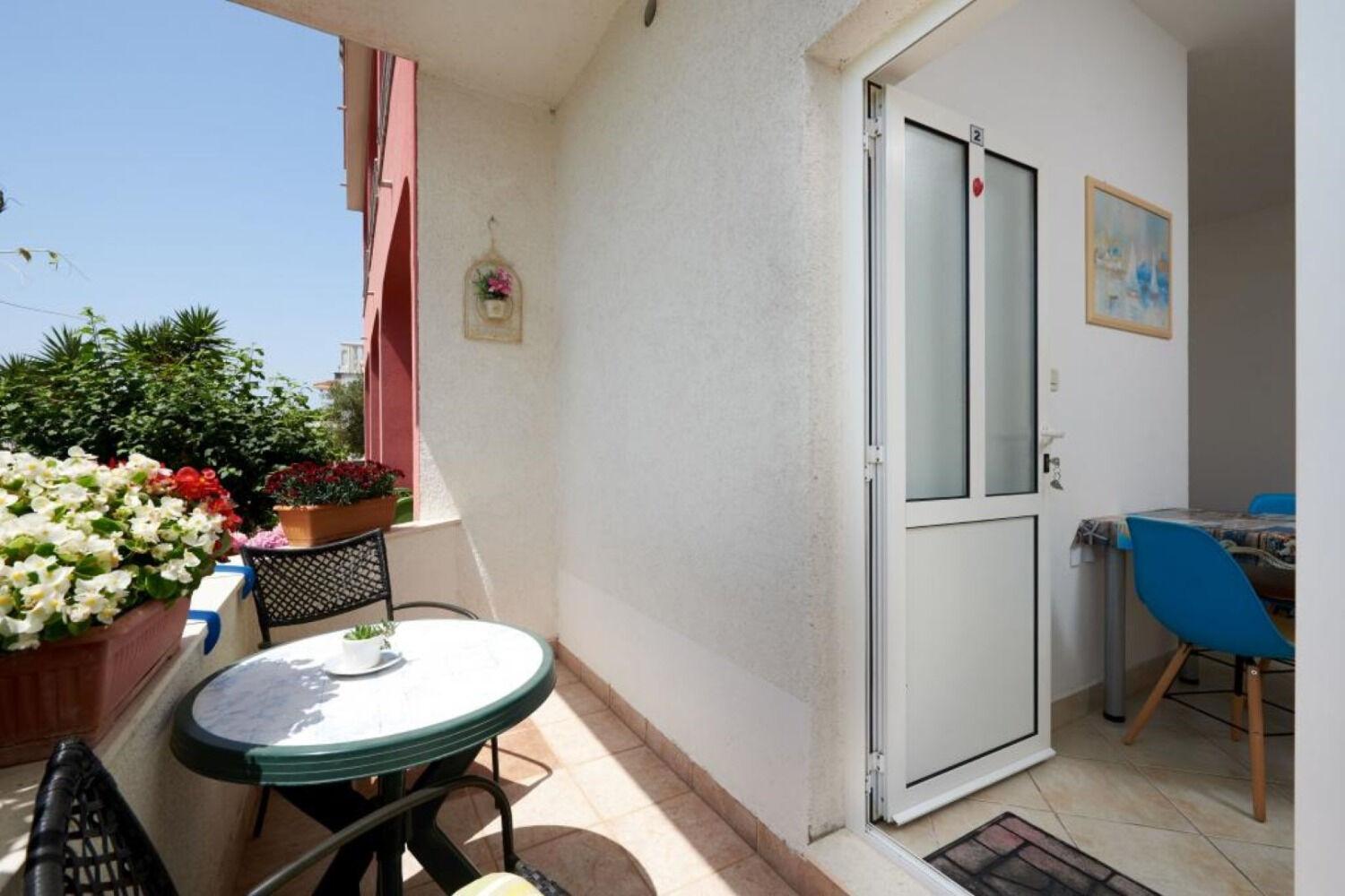 Apartments Mare - 30 M From Pebble Beach Seget Vranjica Buitenkant foto